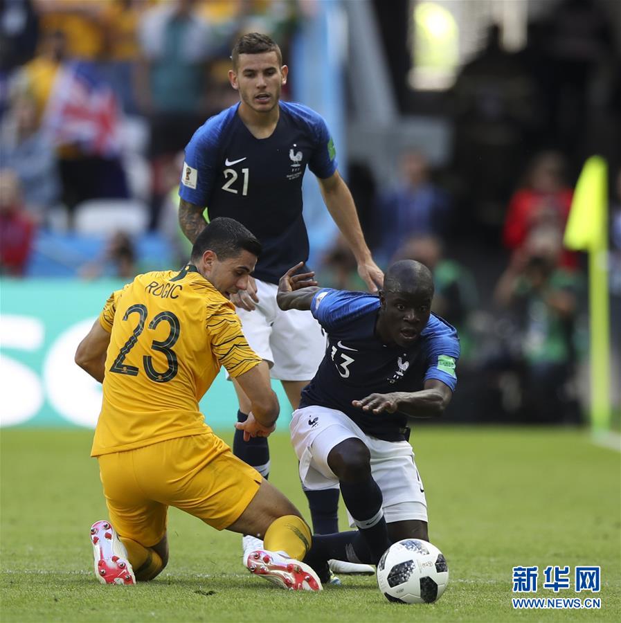 奥地利队力克法国队，奥恰洛夫点燃赛场